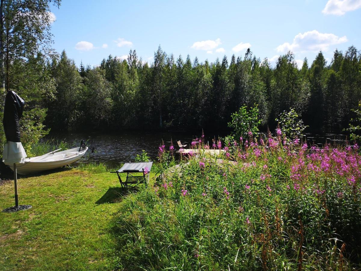 Lakeside Cottage Metsaeranta Savonranta Exterior photo